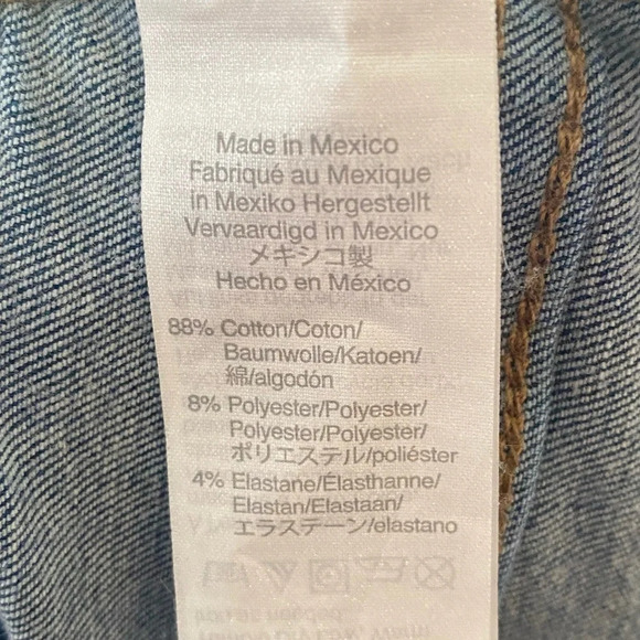 Madewell 10" High-Rise Skinny Jeans:
Drop Step-Hem Edition - Picture 9 of 9